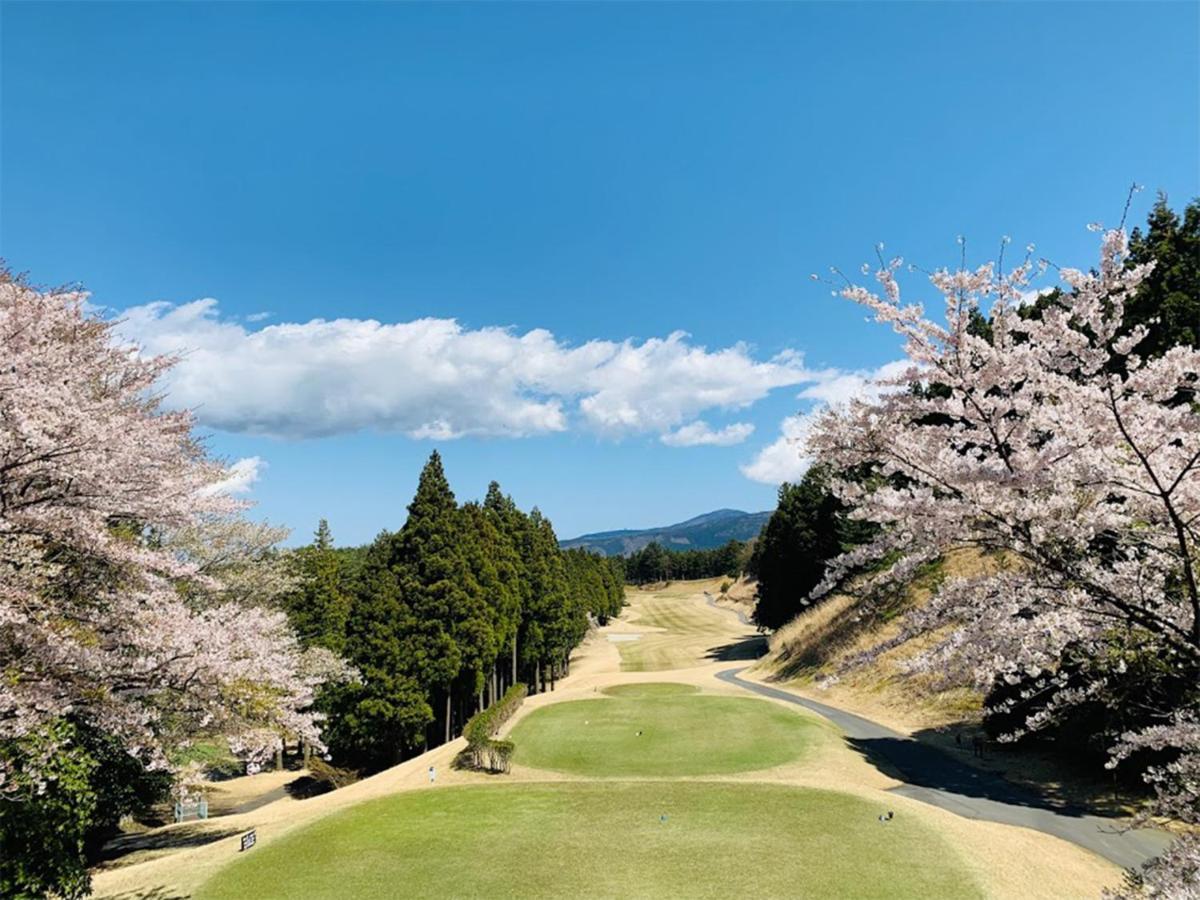 Yugashima Golf Club & Hotel Resort Izu  Exterior foto